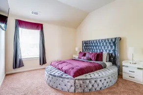 clean,quiet,safe,gated,20mins from Atlanta airport - Image 3