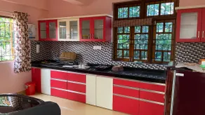 Villa in a calm and serene neighbourhood - Image 5