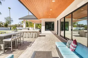 $5M Casa Arcadia:Mountain View, Court, Guest House - Image 4