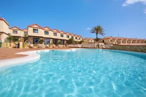 Apartment 45C Pool View, Free Wifi - Image 4