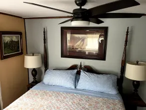 Recently remodeled 1 bedroom, full kitchen, A/C - Image 2