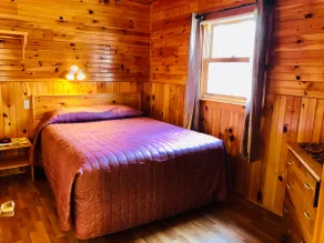 D4-Superior Two-Bedroom Cottage - Image 3