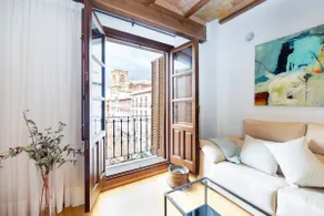 NEW APARTMENT, NEXT TO THE CATHEDRAL. BIRRAMBLA - Image 2