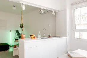 Modern Studio In Historical Center, Psyri Area. - Image 5