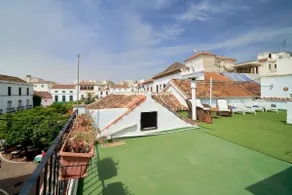 Orange Square Rooftop Apartment 250 m2 - Image 4