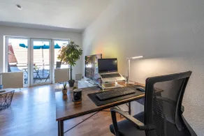 Stylish 2-room | Balcony | central - Image 3