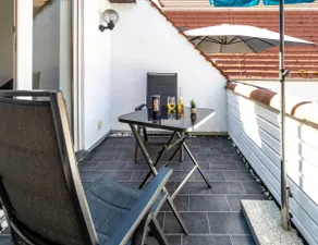 Stylish 2-room | Balcony | central - Image 5