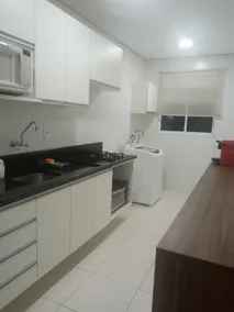 2-bedroom apartment with en-suite and garage - Image 4