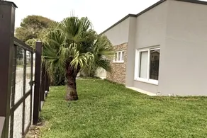 House with 4 bedrooms and pool in Xangri-lá - Image 2