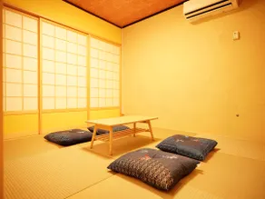 Self Check-in | 3BR for 10 guests | By Kokusai St - Image 3