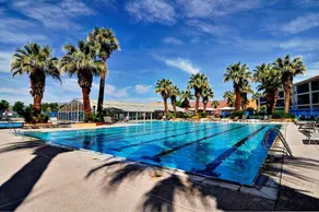 Your Southern Utah Adventures Begin at Las Palmas - Image 4