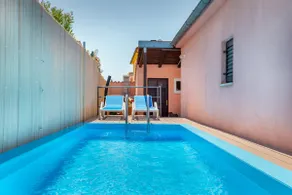 Modern Holiday Home with pool & 4 bikes, near center - Image 3
