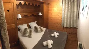 4 luxury rooms (3 bedrooms), ski-in/out - Image 4