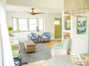 Beautifully renovated home 2 blocks from downtown - Image 5