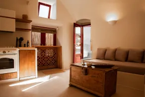 Approxi Cave: 2-Bedroom Retreat - Image 2