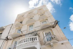 Sliema, Villa Savoia Luxury Apartment for 5 Guests - Image 4