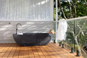 Cottage at The Shute. - Image 3