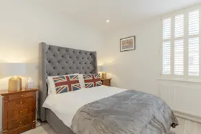 Elegant Epsom Family - Image 3