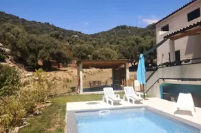 PRESS PAUSE Swimming pool, sea view and beach on foot - Image 5