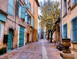 Luxurious apartment at the foot of Ventoux, Quiet, Central, Bike - Image 5