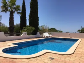 Wunderschöne Villa mit 3 Schlafzimmern in einer ruhigen Gegend mit privatem Pool und weitem Meerblick. - Image 4