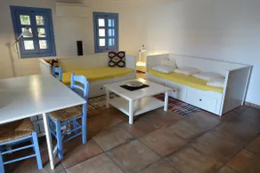 Loft in an old stone town house 500 m to the beach - Image 4