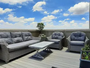 1804 Franklin 3-Bed Penthouse with Rooftop Jacuzzi - Image 2