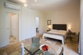 Villa Rosa Resort - Luxury Apartment 5 - Image 5