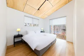 Wadano Hill Chalet by HHG - Image 4