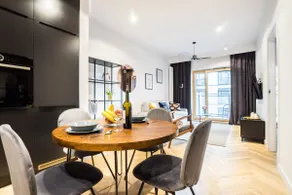 Amethyst VipWarsawApartments.pl Mennica Residence - Image 2