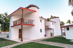 Villas Malaki, tu casa frente al mar en Zihuatanejo - Image 3