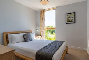 Cotels at Vizion Serviced Apartments, Superfast Broadband, Central Location, Free Parking, Fully Equipped Kitchen - Image 2