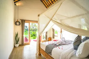 2 BR Villa with open view of rice paddies & sunset - Image 4