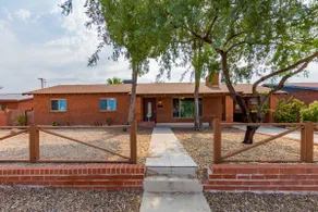 Fully Remodeled near The University and Downtown - Image 3