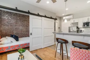 (N3F) Beautiful View, Back Bay, Brownstone Newbury - Image 4