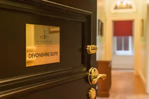 The Devonshire - Four Bedroom Apartment by Mansley - Image 2