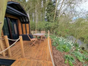 Kingsley Glamping Pods - The Beech Pod - Image 4