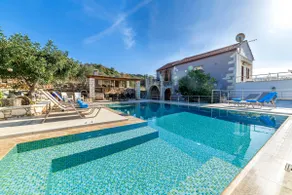Cretan Lux Villa Heated Pool - Image 2