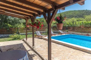 Vacation home with pool in Sibenik countryside - Image 5