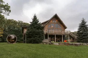 Le Chalet: Modern Design, Mountain views, Chef's Kitchen, Sauna & Hot Tub  - Image 2