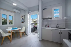 Kasapa - Apartment 1 Bedroom with Pool View - Image 5