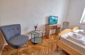 Miklavčič Accommodation – Double Room 5 - Image 2