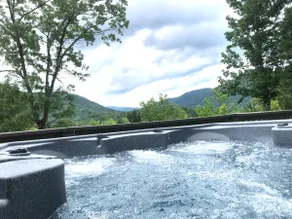 Treetops Retreat am Lake Lure im Rumbling Bald Resort - Erstaunliche Aussicht auf die Berge! - Image 3