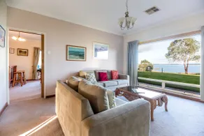 Waterfront Gem - Currency Creek Fleurieu Peninsula - Image 3