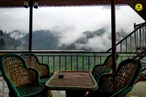 Spacious 5 bedroom cottage with rooftop, Jibhi - Image 2