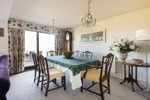 Spring Cottage - Image 3