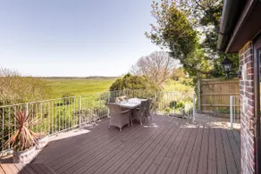 Spring Cottage - Image 4