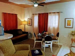 Smile Guava ♛ King Bed 1 BR APT AC Central Secure - Image 4