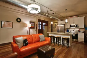 Boho hipster penthouse - Artsy City vibes upstate! - Image 3