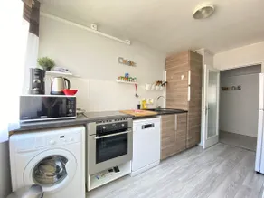 T4 - PRES BAS 15 · Cozy, spacious: 3 bedrooms and - Image 3